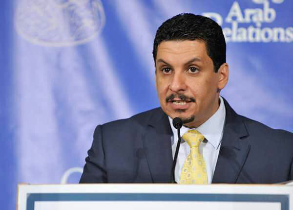 وزير الخارجية اليمني يزور الدوحة: بحث عن دعم سياسي واقتصادي